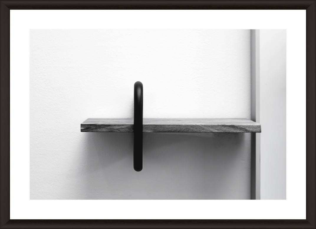 Main image Interrupted symmetry