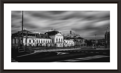 Main image Timeless Presence