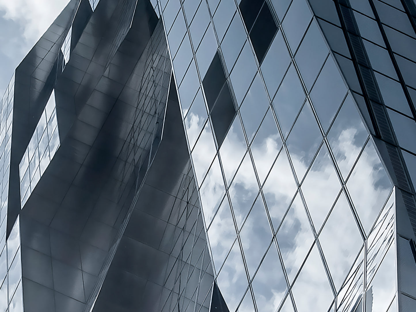 Signature Edition - Sun-Forged Tower (10 Prints)